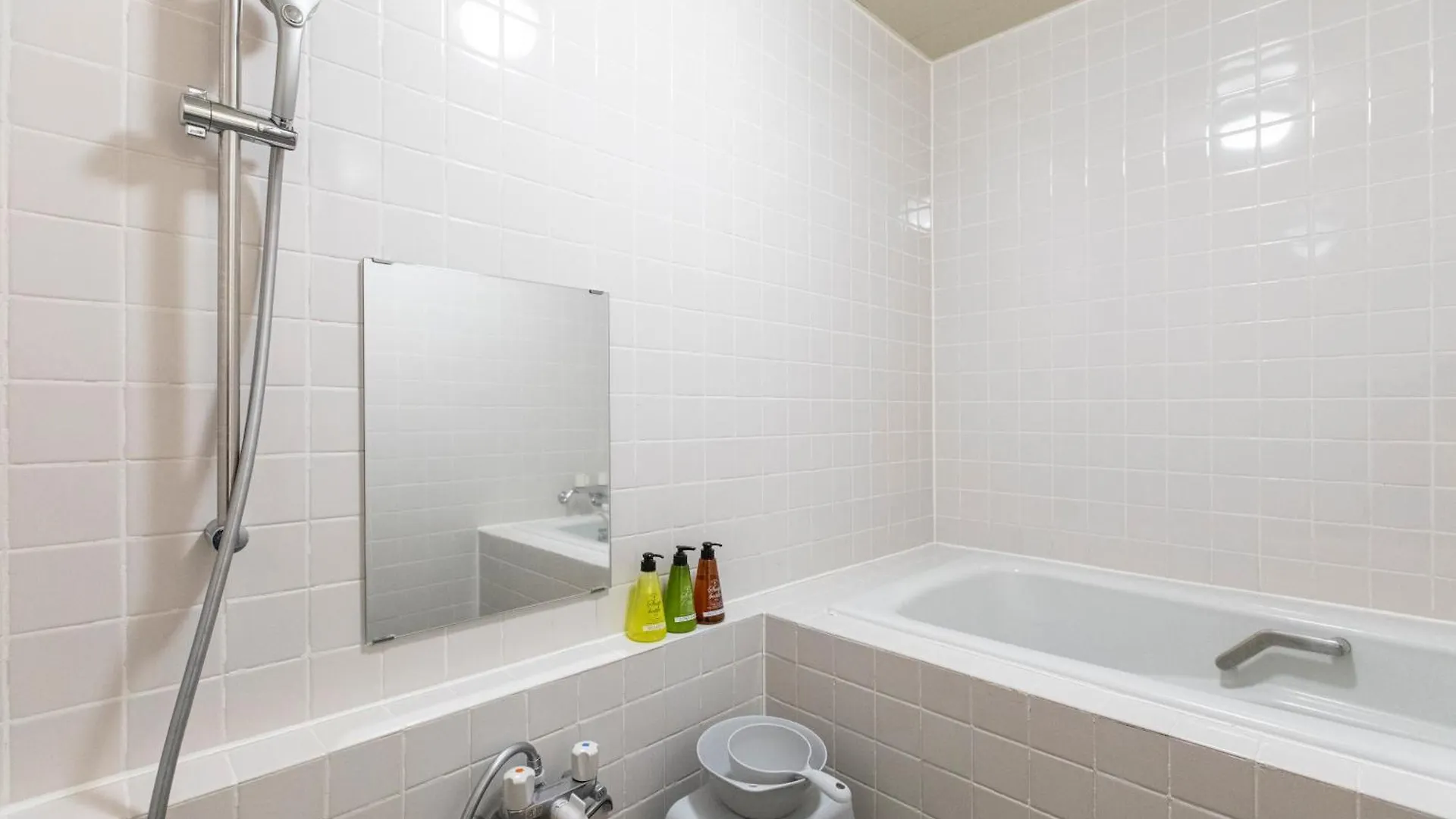 Mitte Misono Apartments Sapporo
